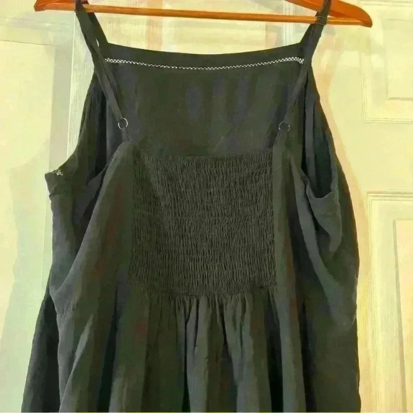 Old Navy Cami Fit & Flare Dress - Picture 4 of 8